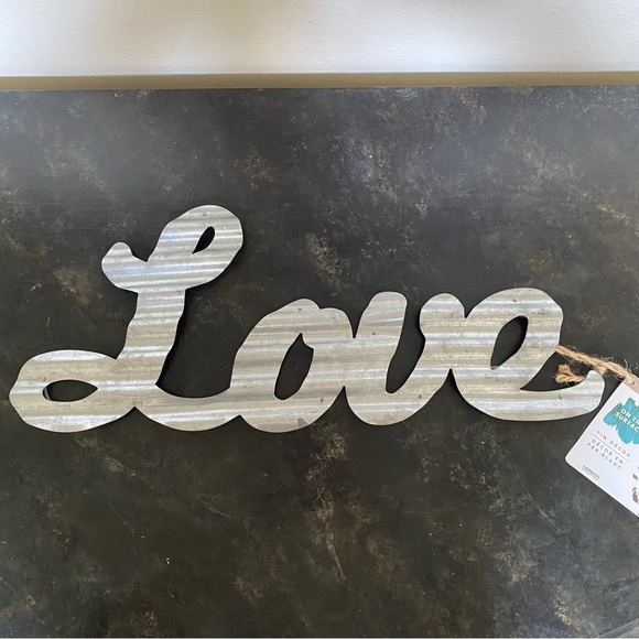 NEW Galvanized Metal Love Wall Decor Sign - Picture 2 of 7